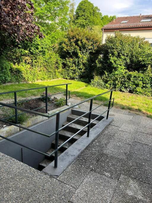 Reiheneckhaus Mit Garten Und Terasse Tettnang Buitenkant foto